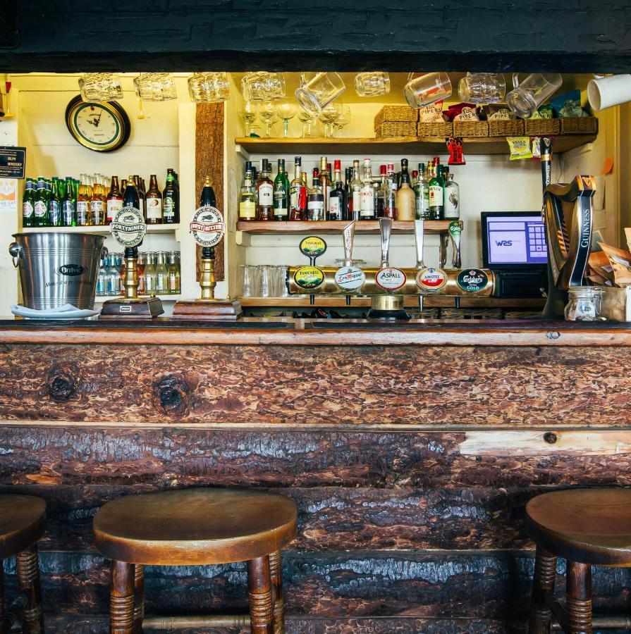 The East End Arms Hotel ลีมิงตัน ภายนอก รูปภาพ